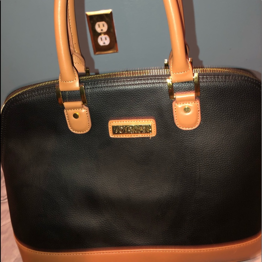 Hand bag